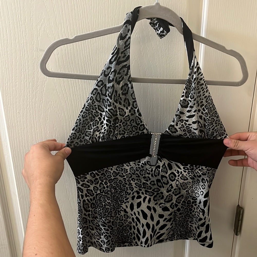 Halter top